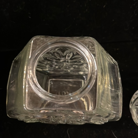 Avon - Vintage - lead crystal container with Lid - super pretty! Great Gift! - Picture 6 of 6
